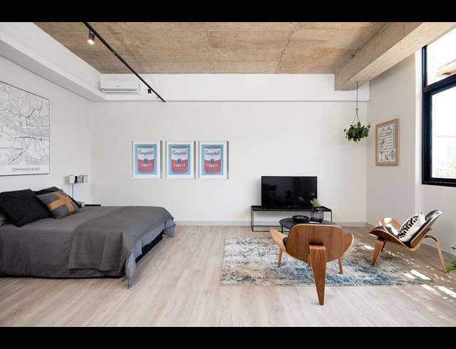 BEDROOM APARTMENT FOR SALE IN SANDOWN